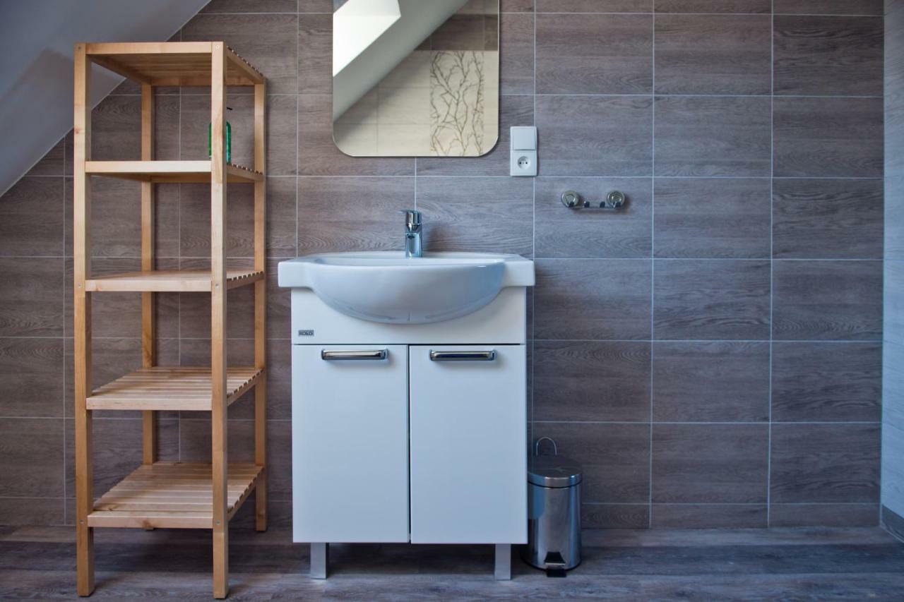Buczyna W Sierakowie Apartamento *